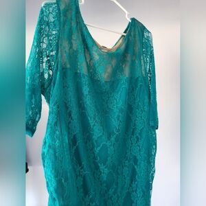 Kiyonna Green lace blouse